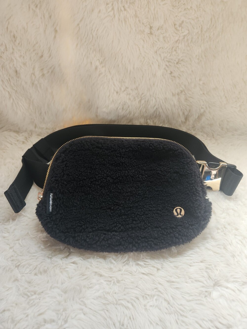 Lululemon Black Fleece Everywhere Belt Bag 1L Gold Hardware Sherpa Fanny Pack